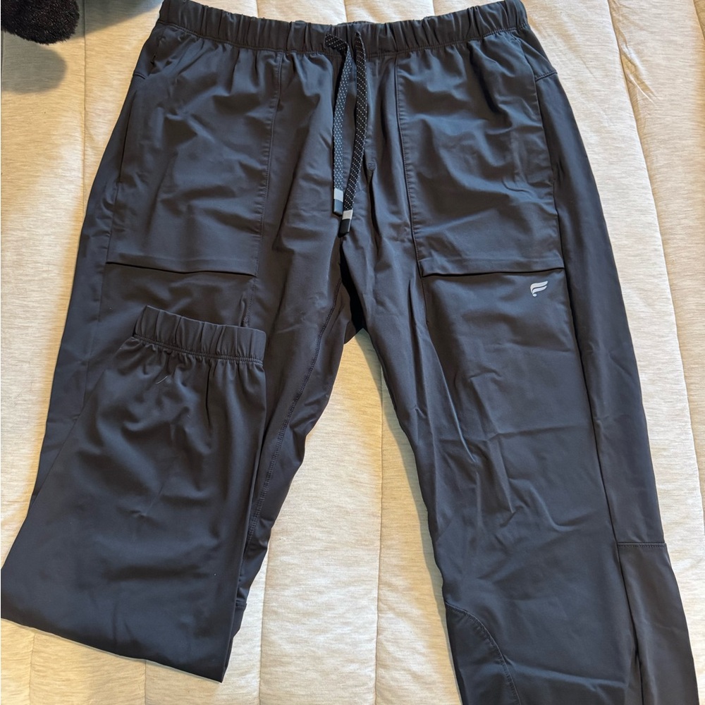 Men's Black Joggers Fabletics